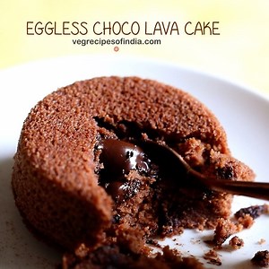 Lava Cake | Eggless Chocolate Lava Cake