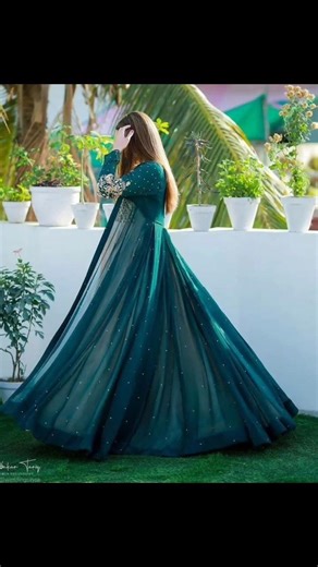 beautiful dark green 😍 dress designs#beautiful Eid dress designs#youtube short💝