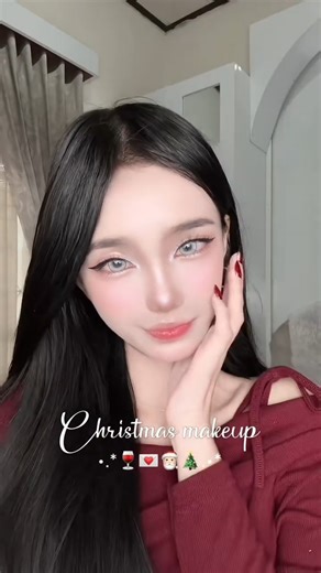 Christmas makeup 🎅🏻🎄💌#makeuptutorial #christmasmakeup #tiktokbeauty #makeup #fyp#sephora