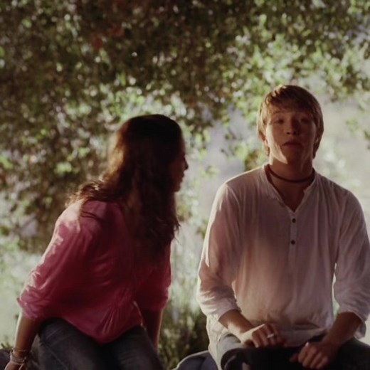 Married with 3 Kids: Sterling Knight and Danielle Campbell in Starstruck