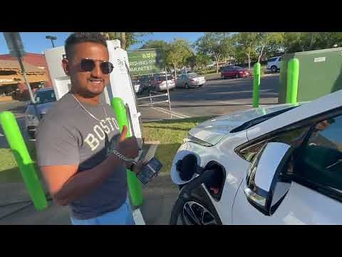 How to charge electric car on EVgo using CCS | How To Use EVgo Charging Station | EVGo Chevy Bolt