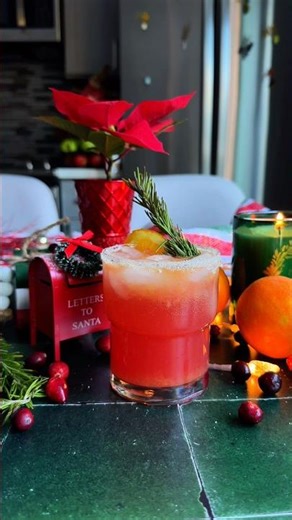 The Most Elegant Non-Alcoholic Christmas Drink (5 Minutes)