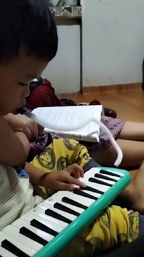 #Medong on #melodion 😂😂 | Medong Badang