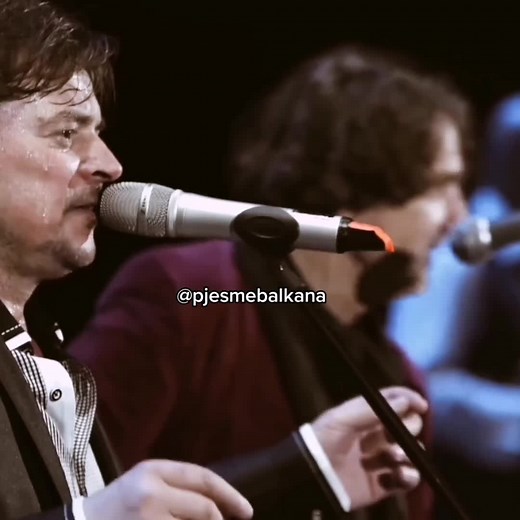 Live Performance by Alen Islamovic from Bijelo Dugme in Zagreb