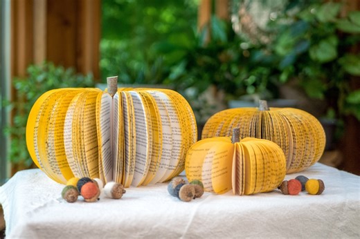 Book Pumpkin Fall Decor: Upcycled Paper Thanksgiving Centerpiece - Etsy