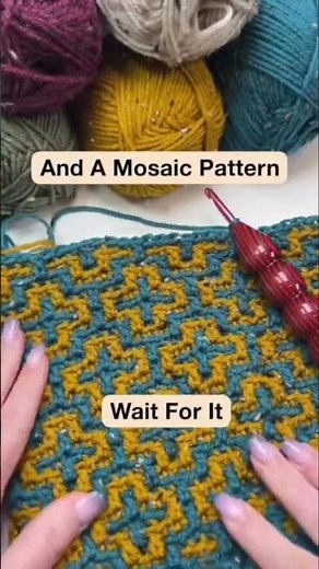 The Perfect Fall Hat! Easy make with little yarn!! #marlybird