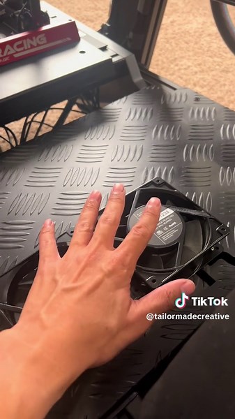 Quick Tip if you’re making your own fan system to get more airflow. #simracing #simracingsetup #simracer #simrig #simrigs #simrigsetup #sinhrig #happyracing #racecar #racinggames