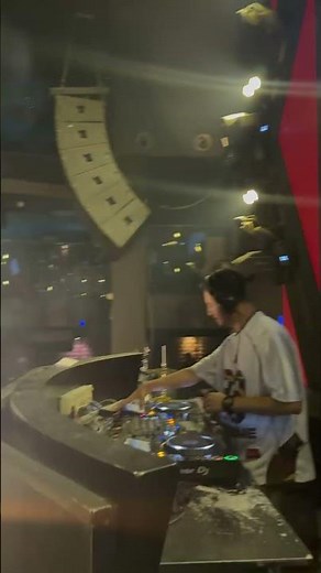 Give me everything tonight-pitbull remix