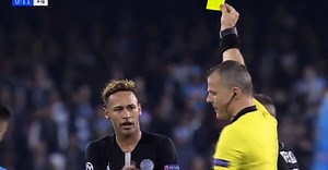 Neymar Is Not Happy After Clashing With 'Disrespectful' Referee | Balls.ie
