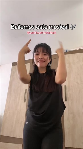 Bollywood Dance Tutorial: Kuch Kuch Hota Hai Moves