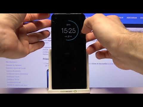 Cómo insertar tarjeta SIM y tarjeta de memoria en MOTOROLA One Action - colocar SIM y microSD