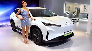 比元PLUS还香？东风风神SKY EV01亮相！百公里仅6.9度电 #新车抢先看 #选车指南 #风神skyev01