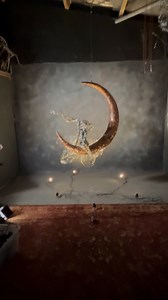 18K views · 5.7K reactions | Want to watch me build me a Moon?  So it turns out that ‘Twinkle’ is a big hit so I thought I’d share this reel of the build. I thought some of you might be interested to see how it goes from nothing to the finished sculpture. We’ve set up a stand outside now so Robin can hopefully get some photos of her in the night sky. So keep an eye out for those soon. Have a great week everyone. -Adam | Wire Sculpture by Fantasywire | Facebook