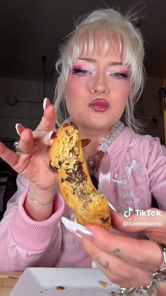 Big Krüml Cookie Taste Test! #food