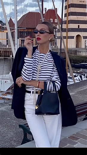 Chic Daily Outfits from Stylish Women! Style Fashion Coordination Lookbook #MiddleAgedFashionCoor...