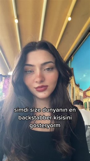 Dünyanın En Backstabber Kişisi Kim?