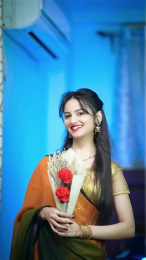 happy New year bolo na my dear#tiktok #video #trending #foryou #mohammadaftab323 @Aftab khan