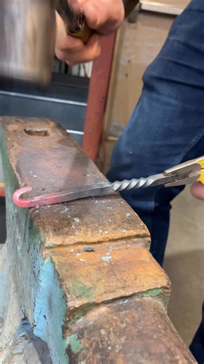 This was the first time I ever forged a curl. Back then, I thought I was doing great, the finished piece looked solid, and I was proud of it. Watching it now though, my hammer strikes are all over the place. I miss the steel, I swing too hard, and the rhythm just isn’t there. It’s a little awkward to watch if I’m being honest. But that’s the thing about growth, it’s never clean, never easy. You don’t start out smooth and skilled. You start rough. You make mistakes, you miss, you burn things, you