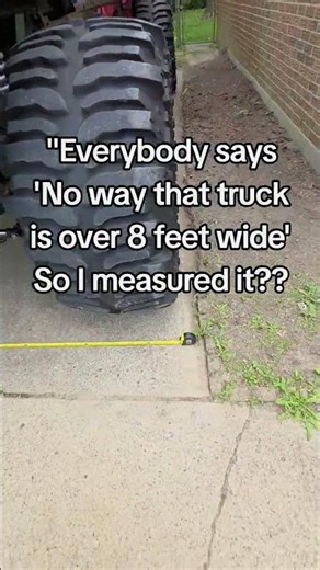 She aint fat bro she just a little thick!!! #thick #trucktok #liftedtrucks #powerstroke #fyp