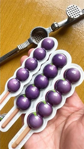 Cute marshmallows 🍬🍇🍇 #pineapple #asmr #satisfying