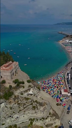 Tropea: Calabria’s Cliffside Paradise 🇮🇹🌊✨