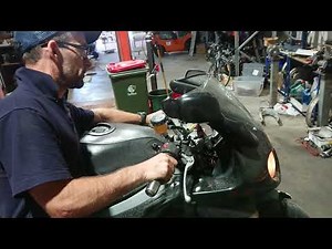 1999 triumph sprint 955i