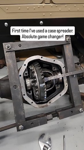 33K views · 6.6K reactions | The right tools make all the difference. This is the first time I've used a differential case spreader and it feels like using a cheat code. Follow for more  @filthymotorsports #filthymotorsports | Filthy Motorsports | Facebook