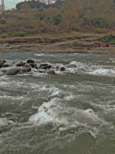 Discover the Beauty of Kashmir in Stunning Videos