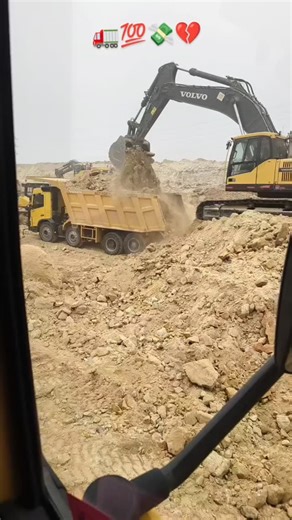 Volvo Opretar Volvo Opretar on Instagram: "#volvo Excavator 480# #volvotrucks Volvo Dampar 500##fbreels2025ツ #fmx #reelsfacebook"