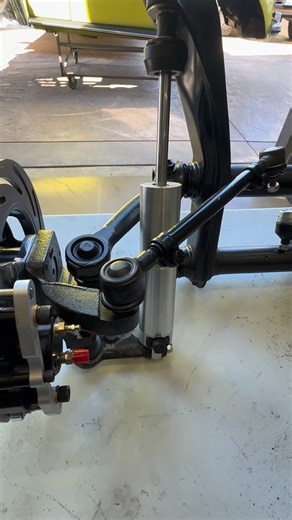 Another set of @racestrange brakes by @geers_engineering for the ‘69 vert. @washburnsmetal should have the pan done then off to @conceptpowdercoating for #gloss #black this car will have the same brakes as the ‘52 just a @ace_racing_engines turbo wngine and a @davefolts1 bus box to handle the power. | King VW