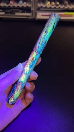 One of the coolest pens I’ve ever seen✨ #fountainpen #glowinthedark