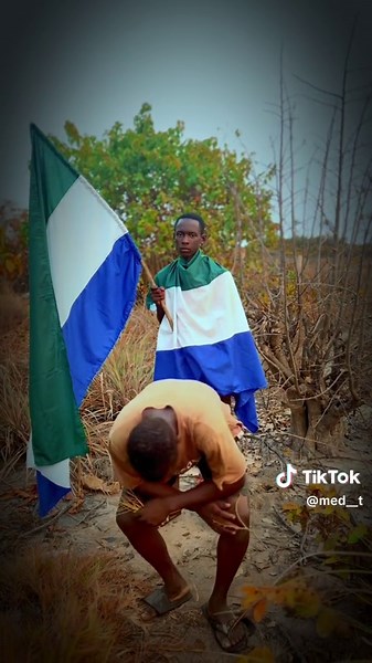 Salone na we country, but the wae tin dae go e jus tan lek wae der kam with we. #dontletthisflop #makeitgoviral #worldwide #sierraleone🇸🇱🇸🇱🇸🇱