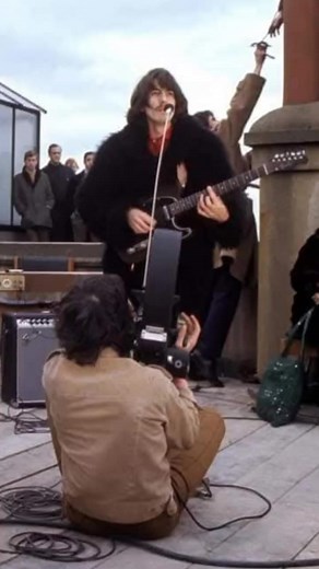 Song : I Me Mine (Harrison) Band : The Beatles Sing : George Harrison Album : Let It Be Year : 1970 | Julio Suarez