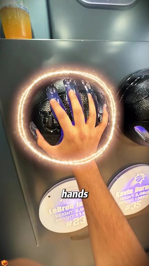 Exploring NBA Players' Record-Breaking Hand Sizes