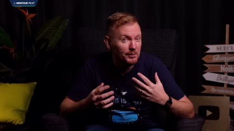 Watch the moment this plane starts rolling and nobody stops it