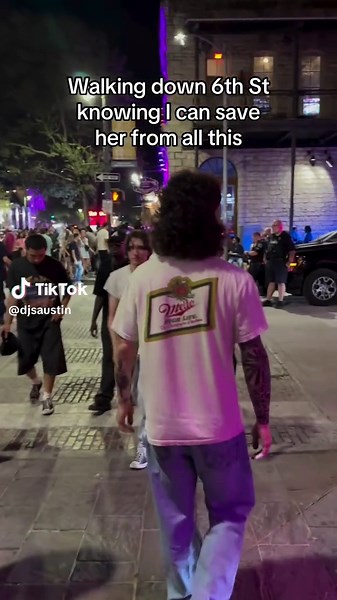 She’s Different Bro — 6th Street ATX Music Moment