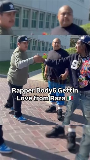 YOUAINTHARDFOO on Instagram: "Rapper #Dody6 got fans from all over, he ran into some #Mexican supporters 🇲🇽 #watchthis #chicanos #chicanorap #nojumper #vladtv #theshaderoom #saycheesetv"