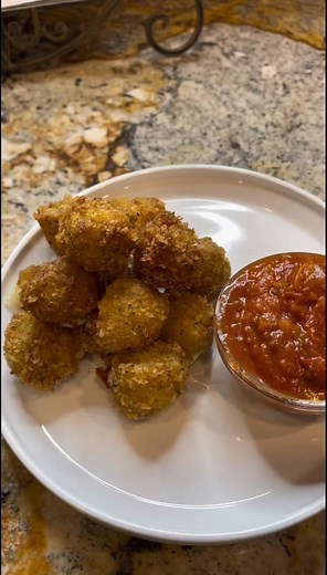 How to Make Crispy Mozzarella Cheese Balls: Easy Snack Recipe