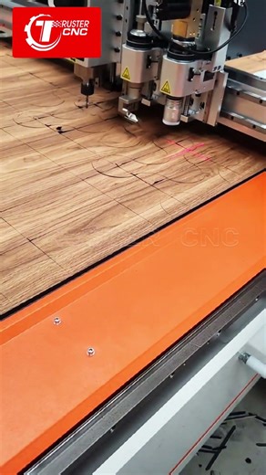 V-cut sound insulation cotton cutting machine, suitable for the interior decoration industry.