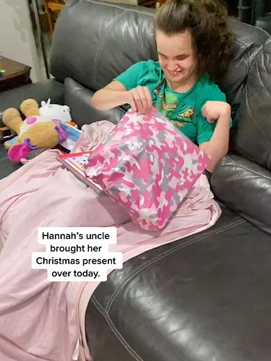 Hannah gets a Christmas present from her Uncle and she LOVES opening presents! #teamhannah🦄 #teamwrench480