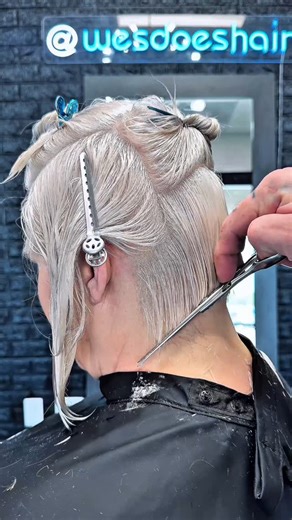 Wesley Palmer | The most feared, misunderstood, and lowkey legendary cut of all time: the stacked bob.🙈 This is one of the hardest cuts to teach (even... | Instagram