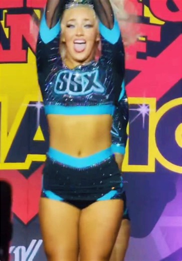 Cheerleading Pose Ideas for Competitions