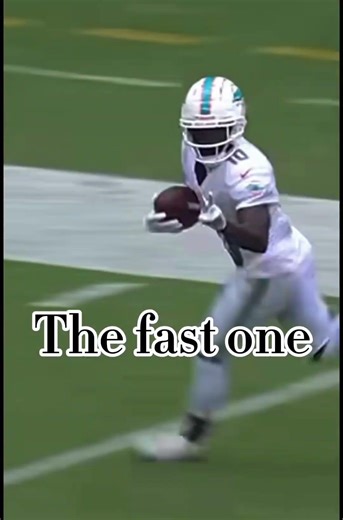 School recess be like#school#recess#football#nfl#edit subscribe to @TanneylovesGOD
