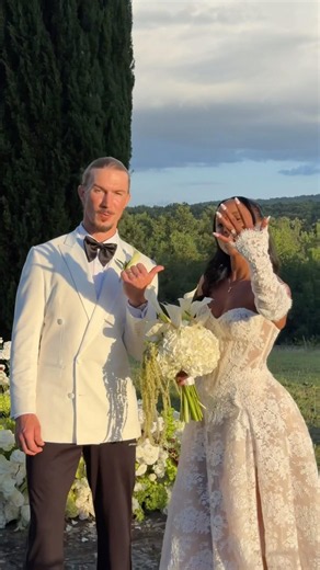 MR. + MRS. HOMAN