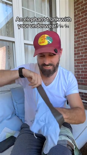 I can’t even imagine my boyfriend’s face when he got these elephant trunk underwear… 💋✨ Whether you’re lounging at home or heading out, these fun and functional briefs bring a smile to your face and those around you. https://www.standardan.com/products/elephant-boxer-briefs | Standardan