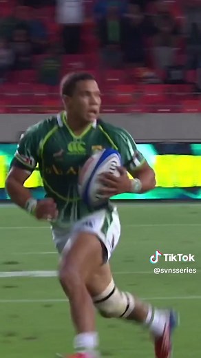 Cheslin Kolbe Rugby Highlights: The Side Stepping King