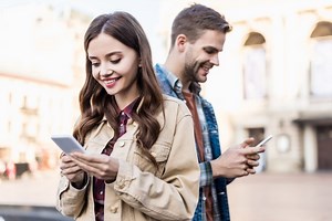 50 Alluring Topics to Chat With a Girl on WhatsApp