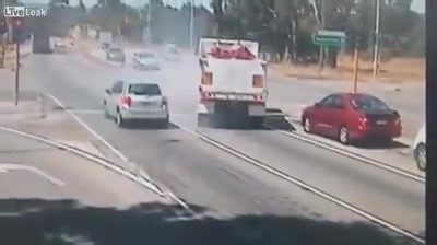 "The fleet manager must start by managing and maintaining the fleet to optimize insurability." https://tinyurl.com/yyy77ddr #ArriveAlive #fleetmanagement #truckinsurance | Truck and Freight