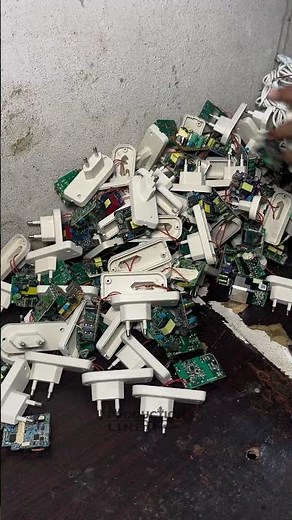 How Smartphone Chargers Are Produced in Factories