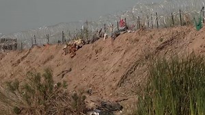 Border battle between Biden administration and Texas officials escalates